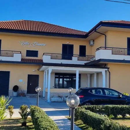 Frühstückspension Eleonora Tropea 4*