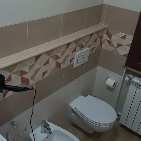 Eleonora Tropea Frühstückspension Le Pioppe