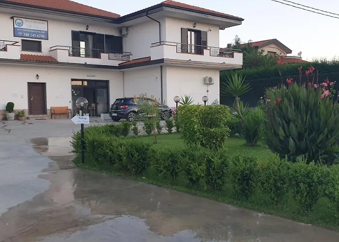 Eleonora Tropea Bed & Breakfast 4*