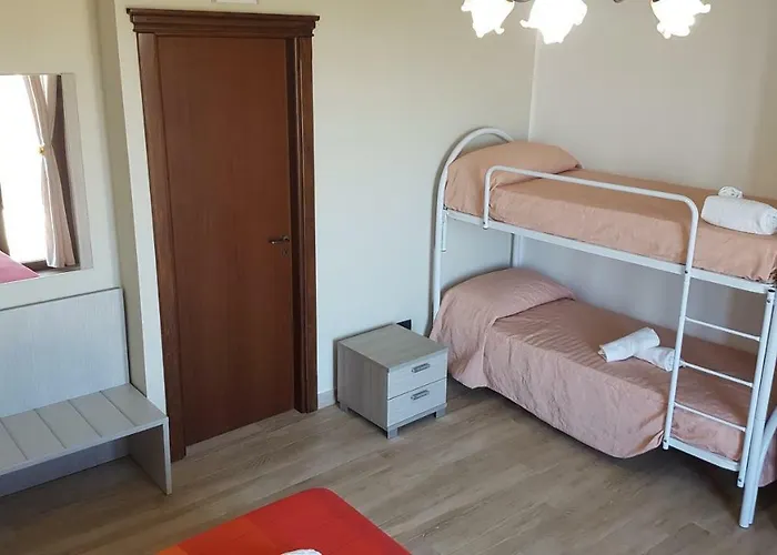 Eleonora Tropea Bed & Breakfast Le Pioppe